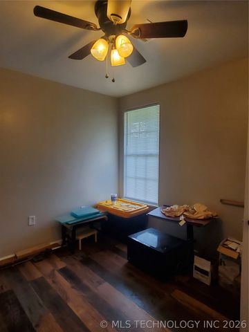 300 W Jackson Avenue, Mcalester, OK 74501