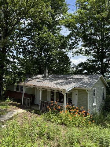 2658 Pickett Park Hwy, Jamestown, TN 38556
