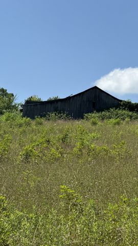 2658 Pickett Park Hwy, Jamestown, TN 38556