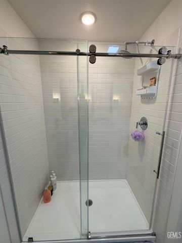 6222 Marconi Avenue, Bakersfield, CA 93313