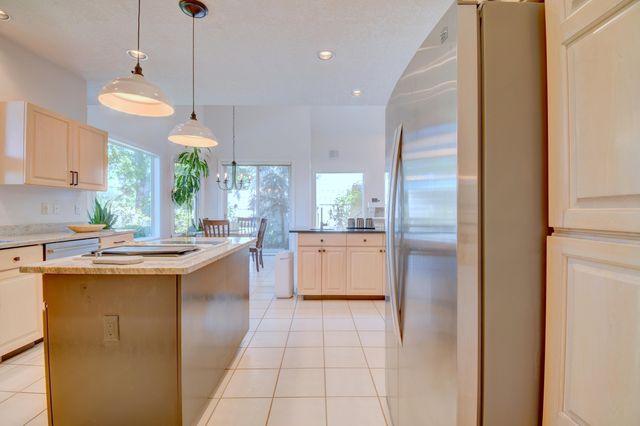 11232 Woodmar Lane NE, Albuquerque, NM 87111