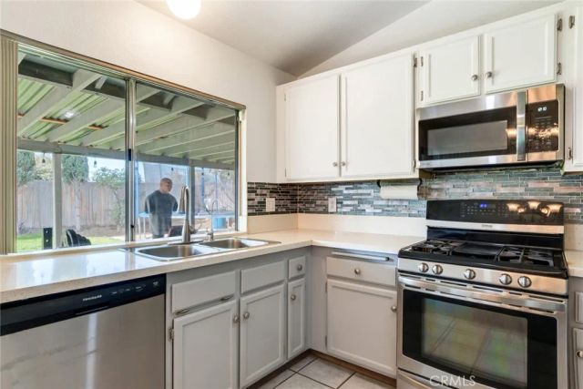 616 S. Millard Ave, Rialto, CA 92376