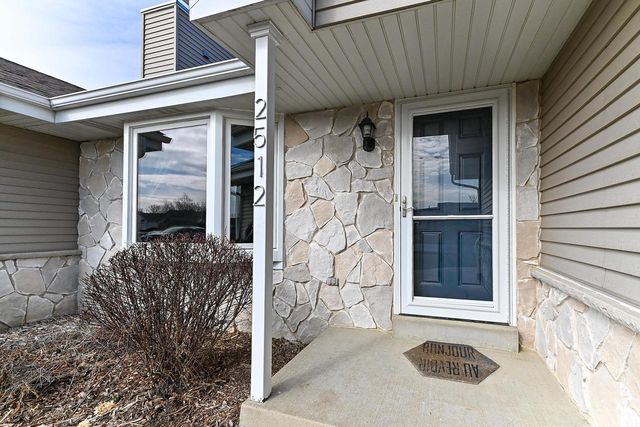 2512 Rebecca DRIVE, Racine, WI 53402