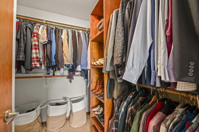 2512 Rebecca DRIVE, Racine, WI 53402