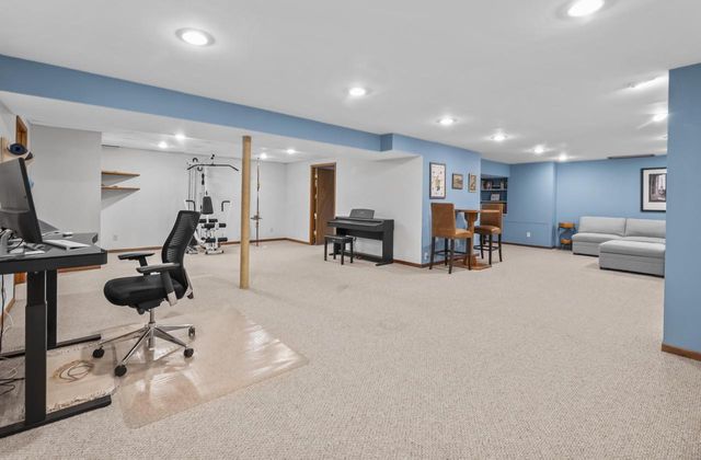 2512 Rebecca DRIVE, Racine, WI 53402