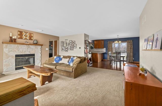 2512 Rebecca DRIVE, Racine, WI 53402