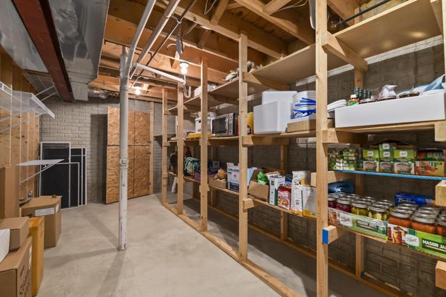 2512 Rebecca DRIVE, Racine, WI 53402