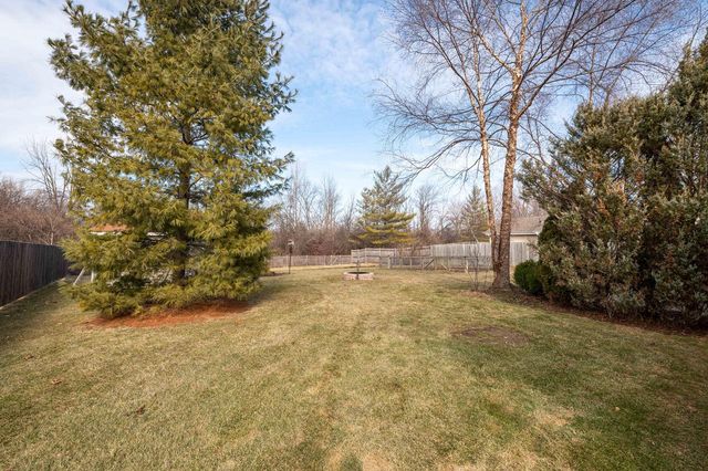 2512 Rebecca DRIVE, Racine, WI 53402