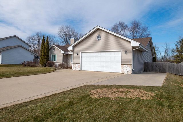 2512 Rebecca DRIVE, Racine, WI 53402