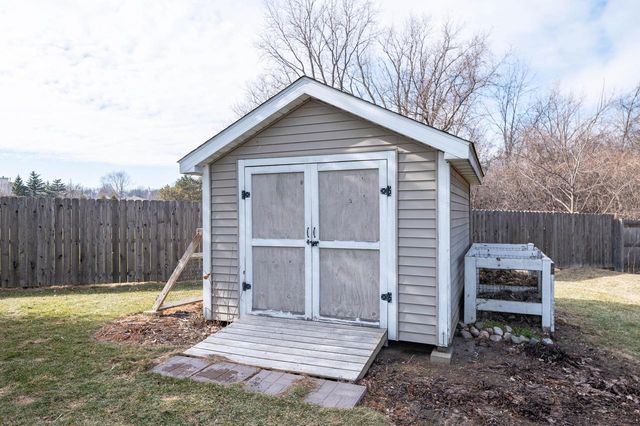 2512 Rebecca DRIVE, Racine, WI 53402