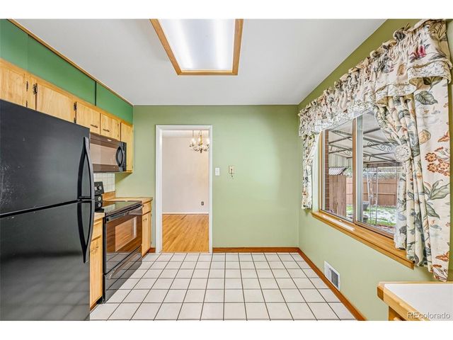 10209 W 68th Ave, Arvada, CO 80004