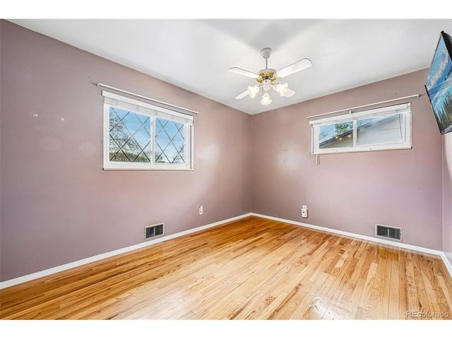 10209 W 68th Ave, Arvada, CO 80004