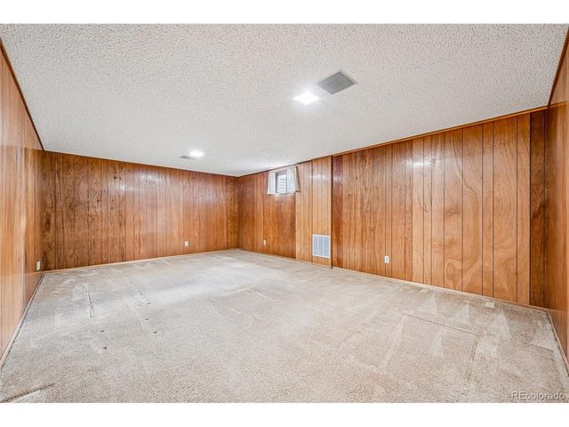 10209 W 68th Ave, Arvada, CO 80004