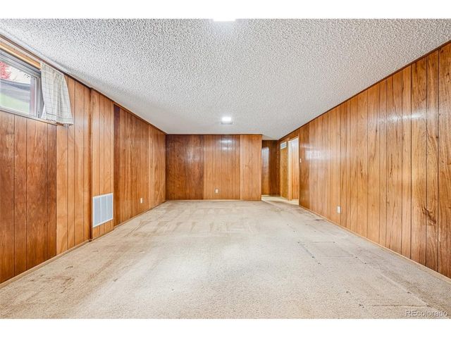 10209 W 68th Ave, Arvada, CO 80004