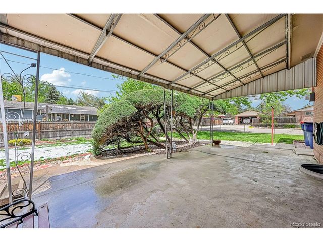 10209 W 68th Ave, Arvada, CO 80004