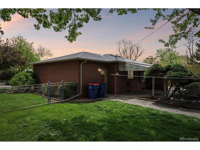 10209 W 68th Ave, Arvada, CO 80004