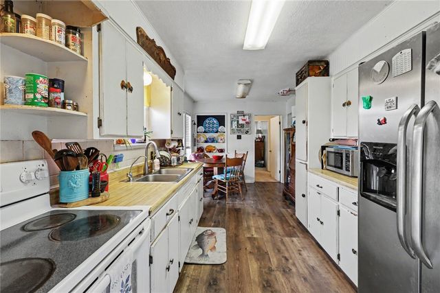 11568 Up River Rd., Corpus Christi, TX 78410