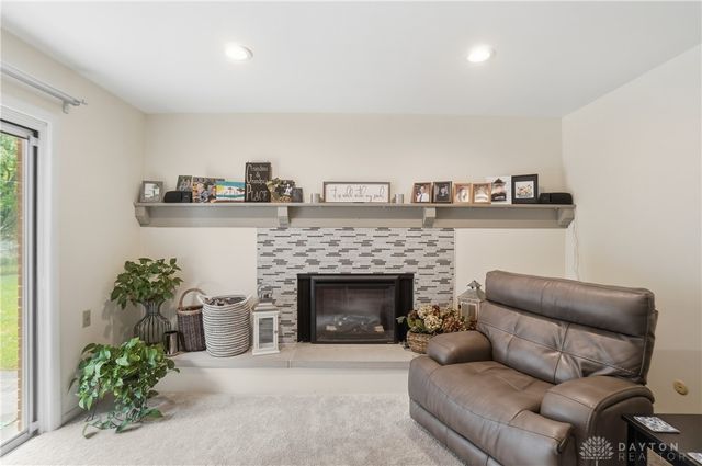 2516 E Whipp Road, Kettering, OH 45440