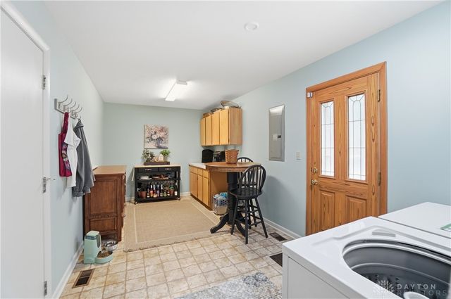 2516 E Whipp Road, Kettering, OH 45440