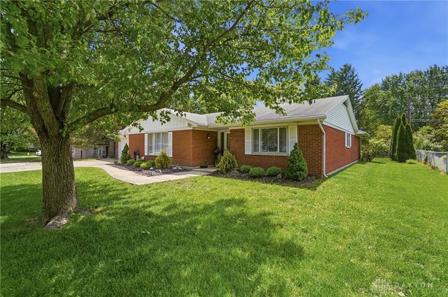 2516 E Whipp Road, Kettering, OH 45440