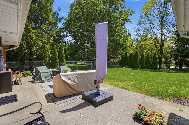 2516 E Whipp Road, Kettering, OH 45440