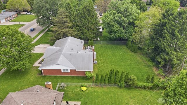 2516 E Whipp Road, Kettering, OH 45440
