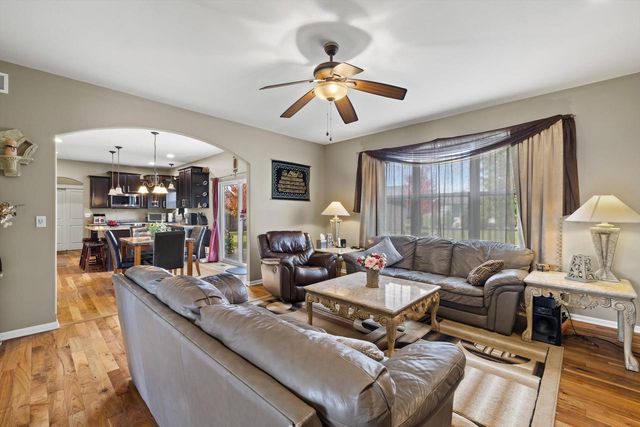 9026 62nd AVENUE, Pleasant Prairie, WI 53158