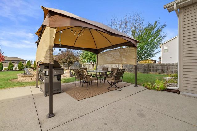 9026 62nd AVENUE, Pleasant Prairie, WI 53158
