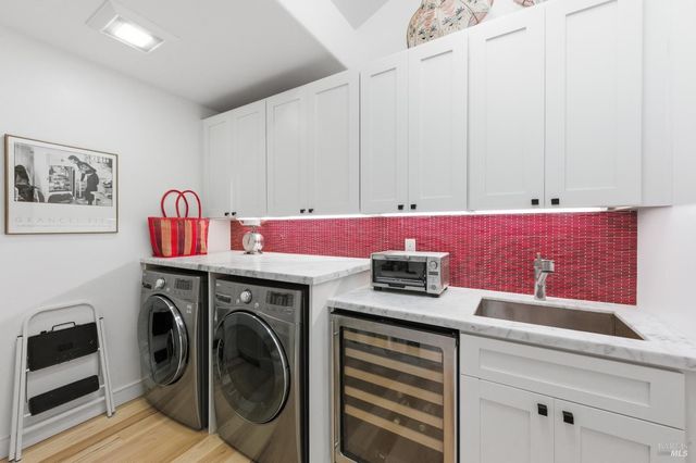 1675 Sylvaner Ave, St. Helena, CA 94574