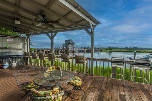 2311 Tall Sail Drive Apt A, Charleston, SC 29414