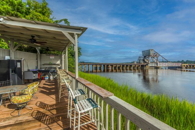 2311 Tall Sail Drive Apt A, Charleston, SC 29414