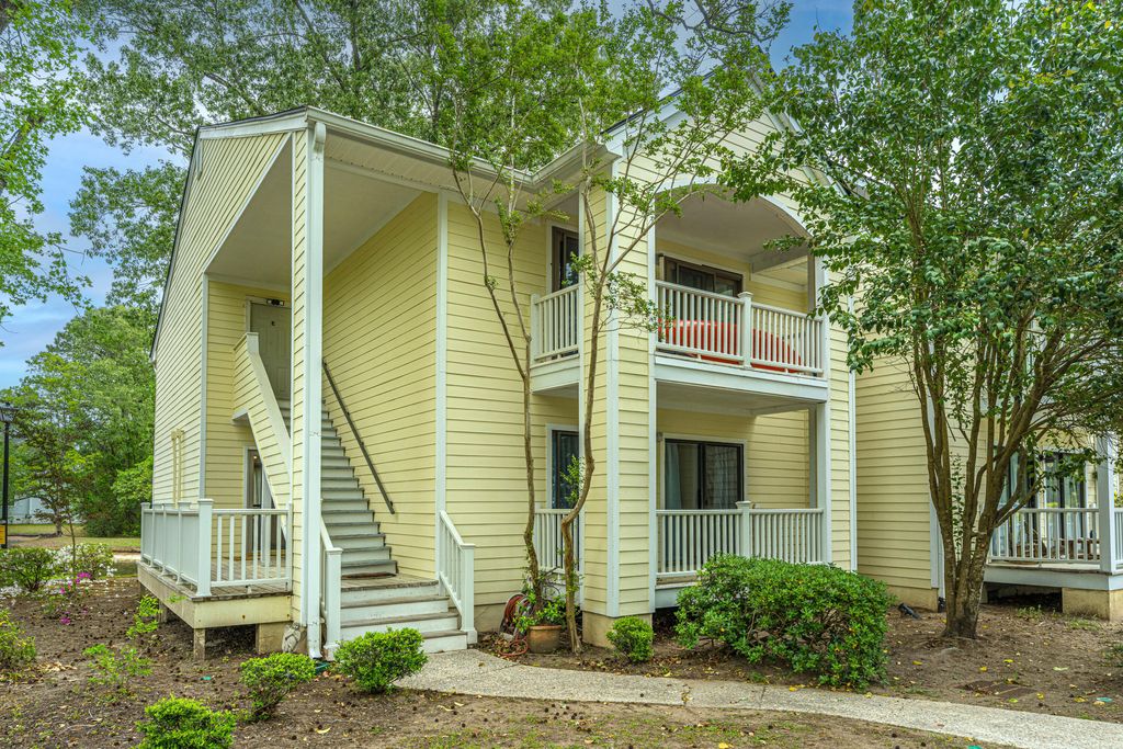 2311 Tall Sail Drive Apt A, Charleston, SC 29414