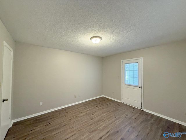 2700 A Lantern Walk A, Huntsville, AL 35803