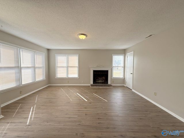 2700 A Lantern Walk A, Huntsville, AL 35803