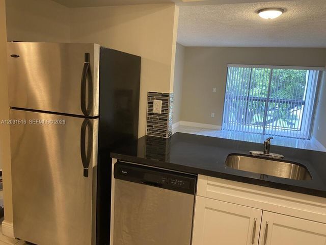 721 N Pine Island Rd 304, Plantation, FL 33324