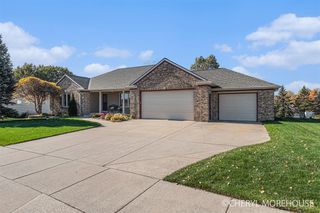 8475 Deer Forest Meadows Drive, Caledonia, MI 49316