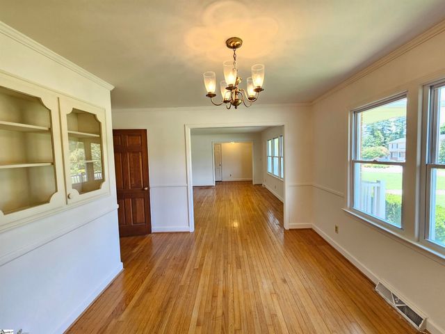 233 Balfer Drive, Greenville, SC 29615