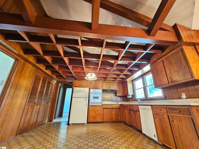233 Balfer Drive, Greenville, SC 29615