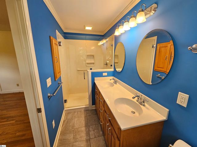 233 Balfer Drive, Greenville, SC 29615