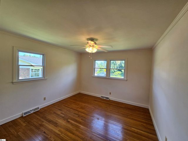233 Balfer Drive, Greenville, SC 29615