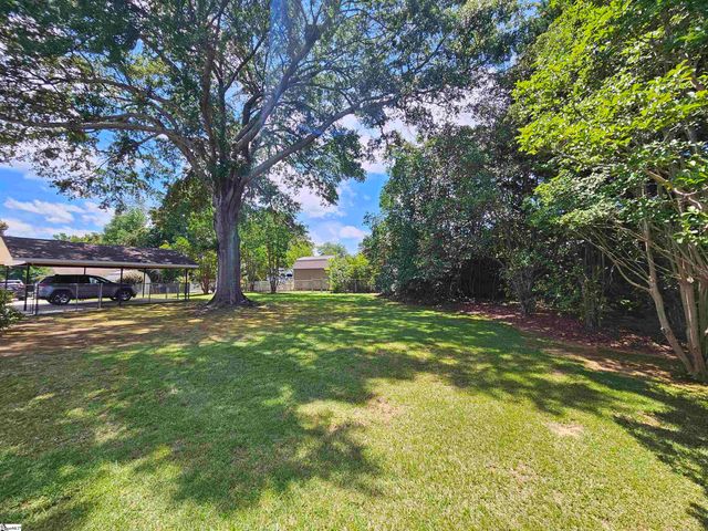 233 Balfer Drive, Greenville, SC 29615