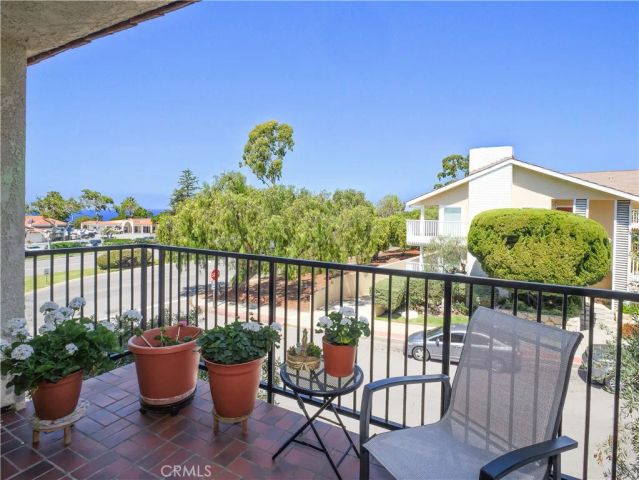 2201 Via Carrillo 2A, Palos Verdes Estates, CA 90274