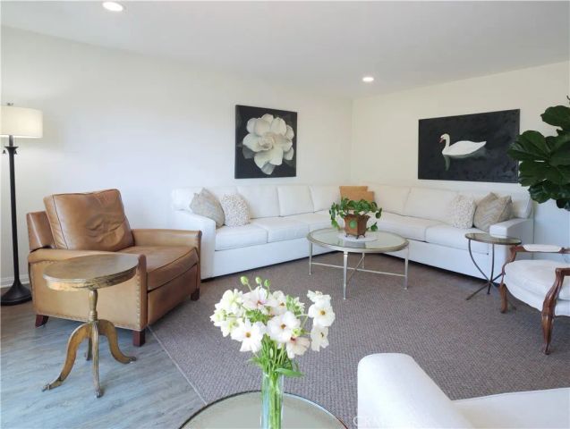 2201 Via Carrillo 2A, Palos Verdes Estates, CA 90274