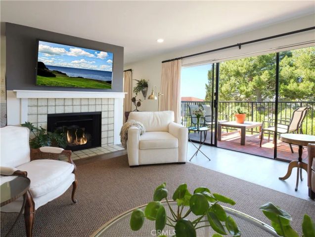 2201 Via Carrillo 2A, Palos Verdes Estates, CA 90274