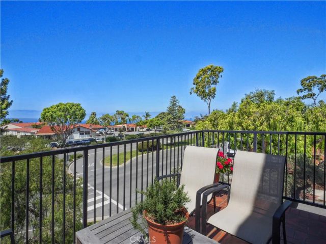 2201 Via Carrillo 2A, Palos Verdes Estates, CA 90274