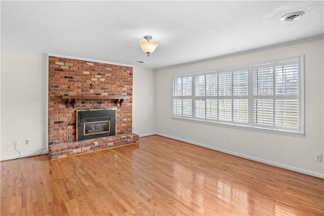 1618 E Saluda Lake Road, Greenville, SC 29611