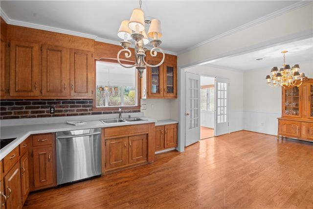 1618 E Saluda Lake Road, Greenville, SC 29611