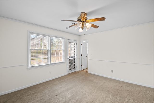 1618 E Saluda Lake Road, Greenville, SC 29611