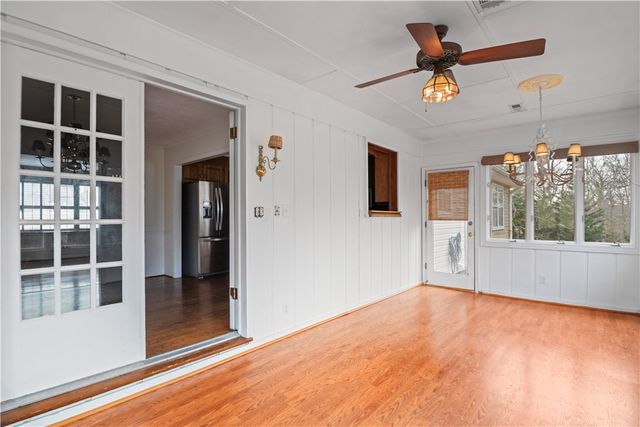 1618 E Saluda Lake Road, Greenville, SC 29611