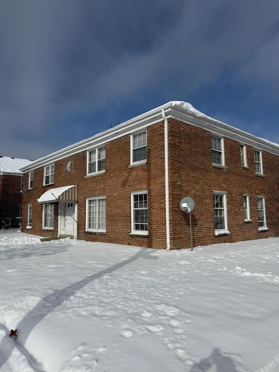 6100 W Lisbon AVENUE, Milwaukee, WI 53210